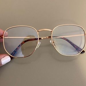 Blue light glasses